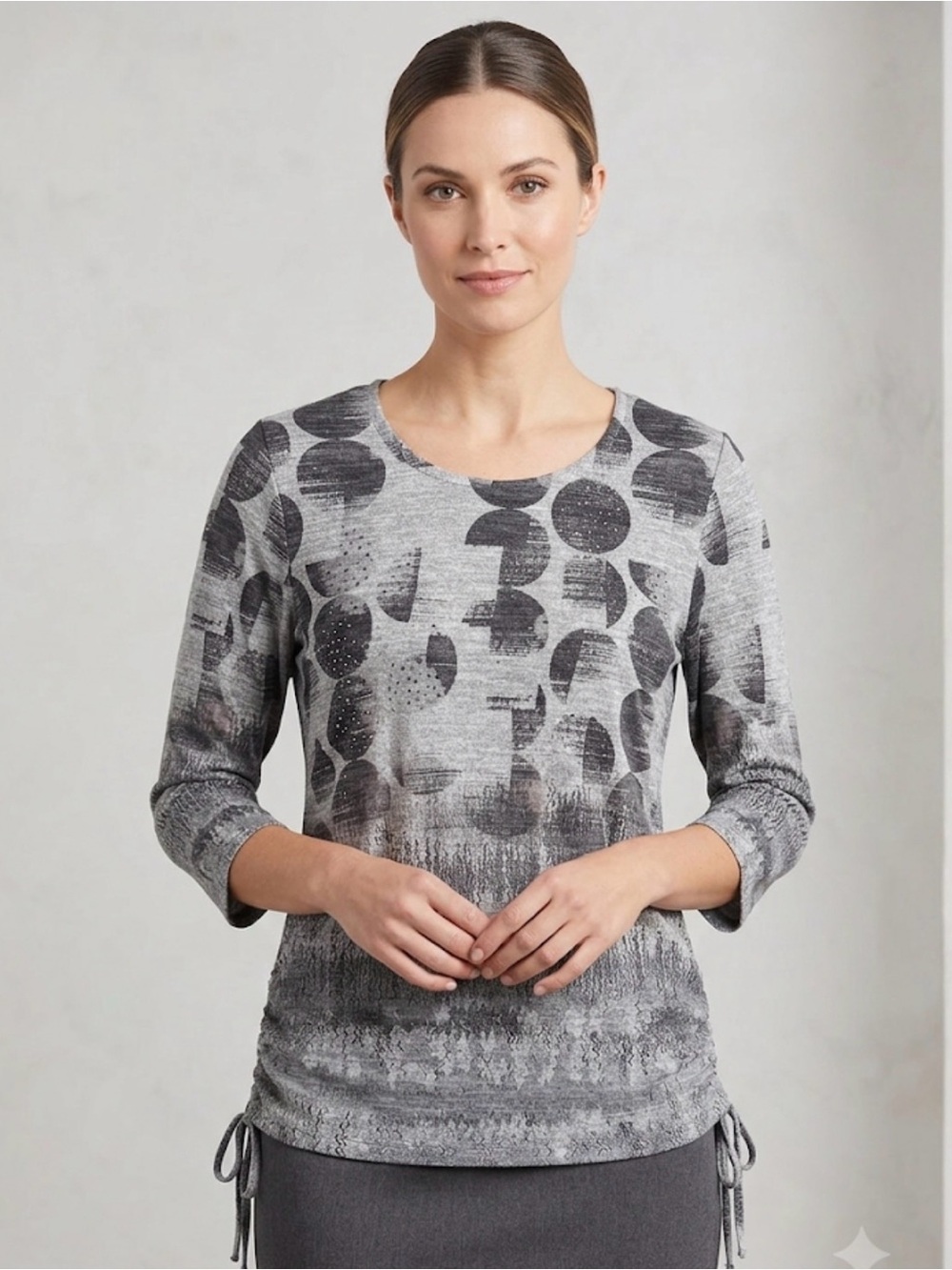 Laura Gray Patterned 3/4 Sleeve Scoop-Neck Top